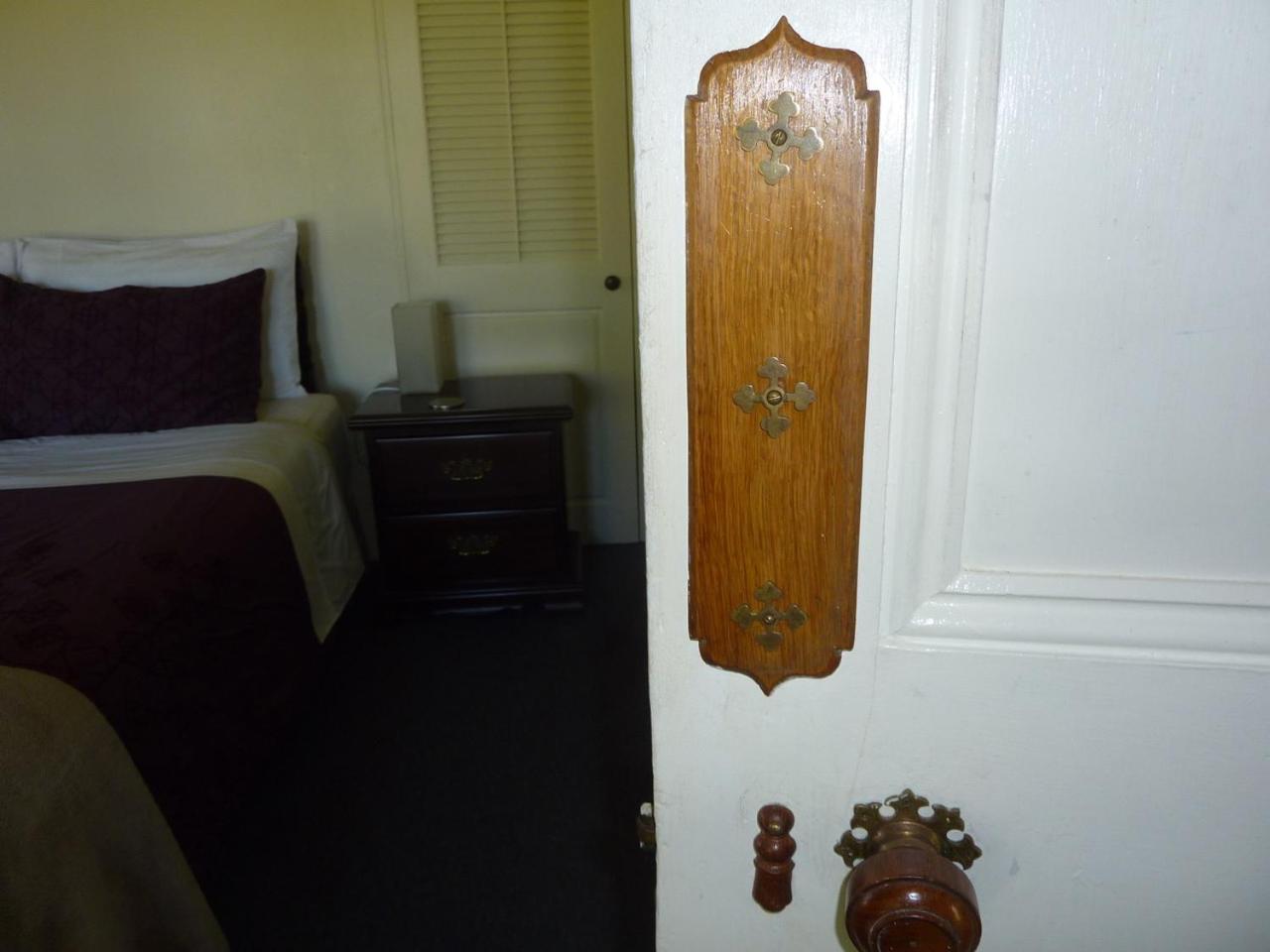 Halfmoon Cottage Akaroa Exterior photo